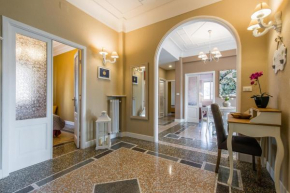 Отель Casa Vittoria  Рапалло